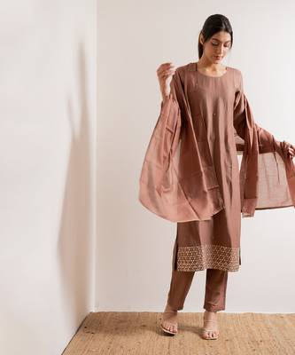 Brown Kurjan Straight Fit Kurta Set 7
