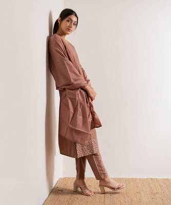 Brown Kurjan Straight Fit Kurta Set 9