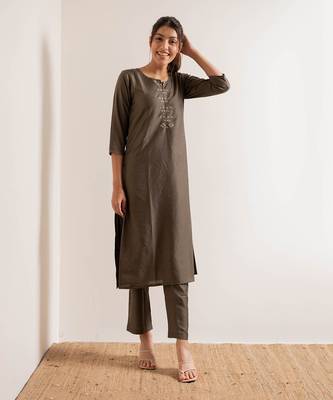 Fade Grey Noori Straight Fit  Suit Set 9