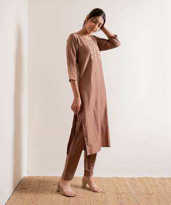 Nude Ruhani Straight Fit Kurta Set 10