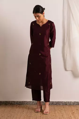 Maroon Sara Straight Fit Kurta Set