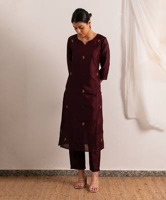 Maroon Sara Straight Fit Kurta Set 5