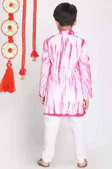  Pink And White Kurta Pyjama Set