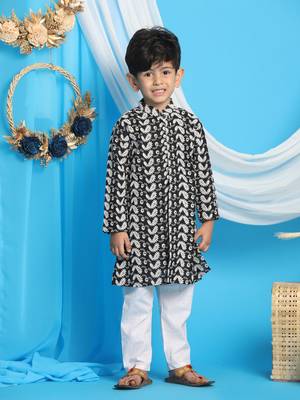  Black And White Kurta Pyjama Set 2