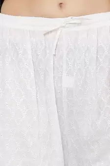Wome's Full Chiken/Chikankari Relaxed Palazzo pant White Color (Free Size)