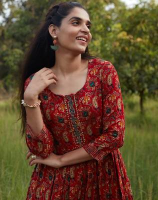 Red printed viscose rayon maxi-dresses 3