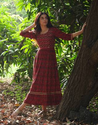 Maroon embroidered viscose rayon maxi-dresses 1