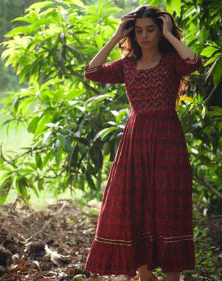 Maroon embroidered viscose rayon maxi-dresses 2