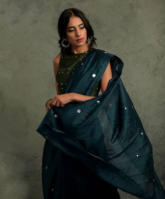 Blue Chanderi Saree With Sleeveless Blouse  4