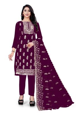 Magenta embroidered organza salwar 1