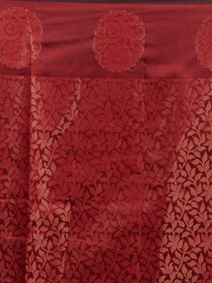 HOUSE OF BEGUM Women's Maroon Kubera Pattu Silk Saree With Blouse Piece 5