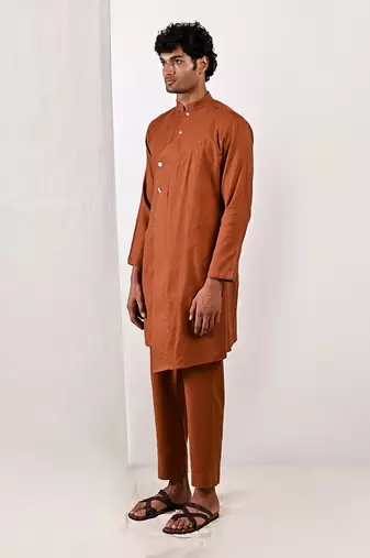 Tan Byran Set