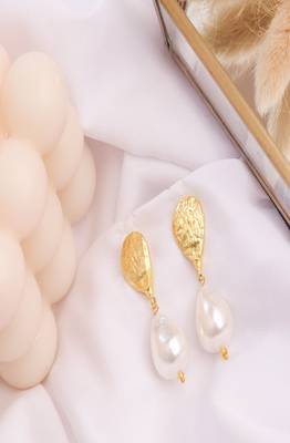 Handcrafted Natural Drop Studs 1