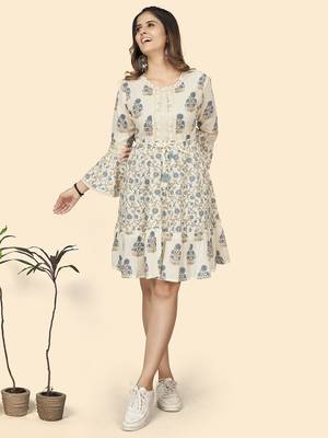 Vbuyz Women'S Print & Lace Work Flared Cotton White Stitched Dress 2