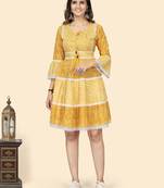 Vbuyz Women'S Print & Lace Work Flared Cotton Yellow Stitched Dress
