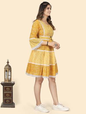 Vbuyz Women'S Print & Lace Work Flared Cotton Yellow Stitched Dress 5
