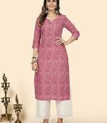 Vbuyz Women'S Print & Embroidered Straight Cotton Red Stitched Kurta