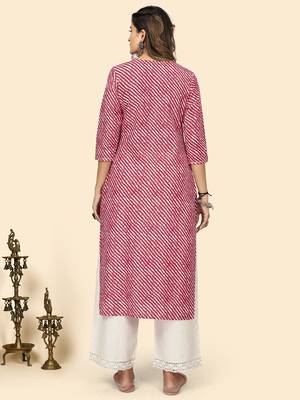 Vbuyz Women'S Print & Embroidered Straight Cotton Red Stitched Kurta 3