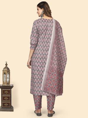 Vbuyz Women'S Print & Mirror Work Straight Cotton Grey Stitched Kurta Pant With Dupatta 3