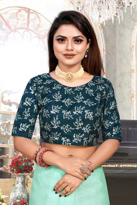 Turquoise Woven Silk Blend Saree With Blouse 4