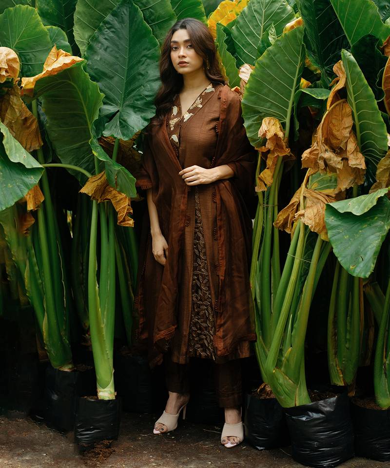 Brown Kurta With Pleating Detail Paired With Straight Pant And Dupatta