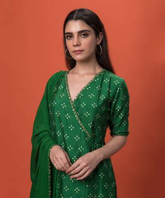 Green Angrakha Short Kurta Set With Dupatta 3