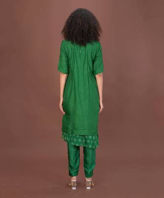 Green Assymetrical Hem Kurta Set 4