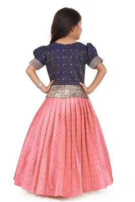 Kids Pink New south Indian traditional pattu pavadai Jacquard Lehenga choli for girls dress 4