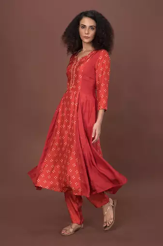 Red Panelled Kurta Set