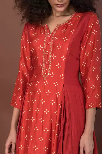 Red Panelled Kurta Set