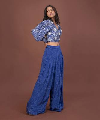 Blue Printed Wrap Top & Pants Set 3
