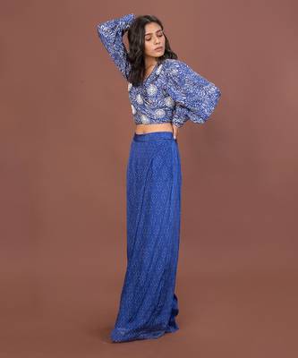 Blue Printed Wrap Top & Pants Set 4