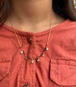 White mangalsutra