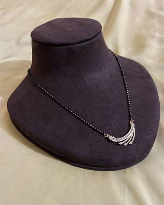 White mangalsutra 1