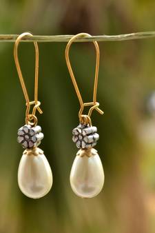 Designer Pearl Earrings danglers drops