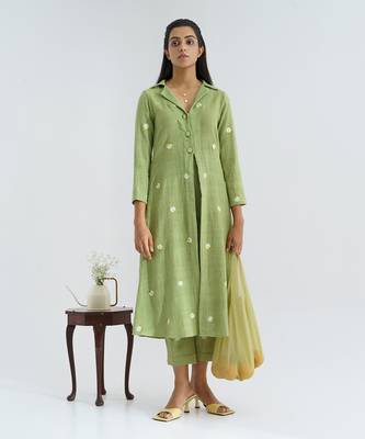Green Daisy Coast Dress Set 1