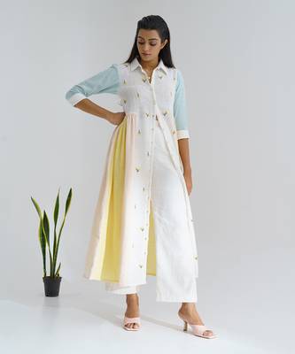 White Blossombay Set 2