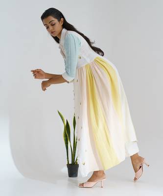 White Blossombay Set 4