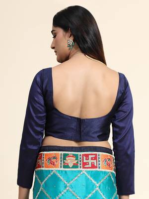 Blue embroidered silk blend saree with blouse 5