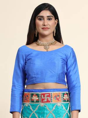 Blue embroidered silk blend saree with blouse 4