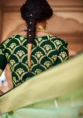 Light green woven silk saree with blouse 4