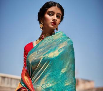 Blue woven silk saree with blouse 4