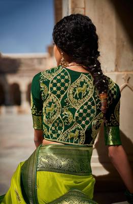 Light green woven silk saree with blouse 3