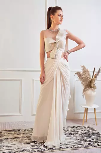 Ivory Drape Saree With Blouse