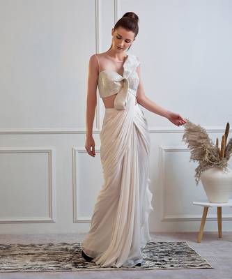 Ivory Drape Saree With Blouse 3