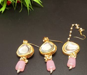 PinkHandmade Loop Fitting Beaded Designer Necklace for Women Wedding 3