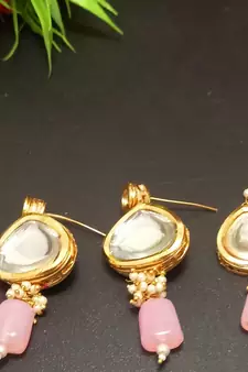 PinkHandmade Loop Fitting Beaded Designer Necklace for Women Wedding