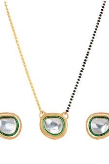 Gold mangalsutra