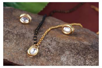 Gold mangalsutra 2