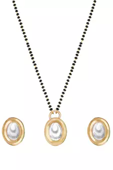 Gold mangalsutra